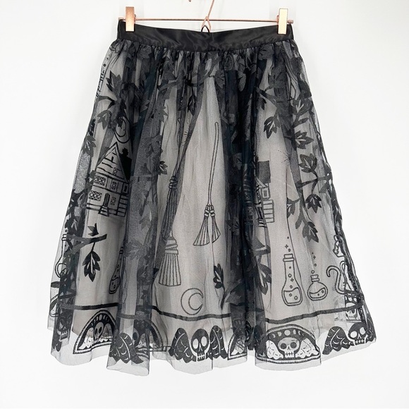 NWT Disney x Unique Vintage Hocus Pocus Tulle Ballerina Skirt - Picture 2 of 9